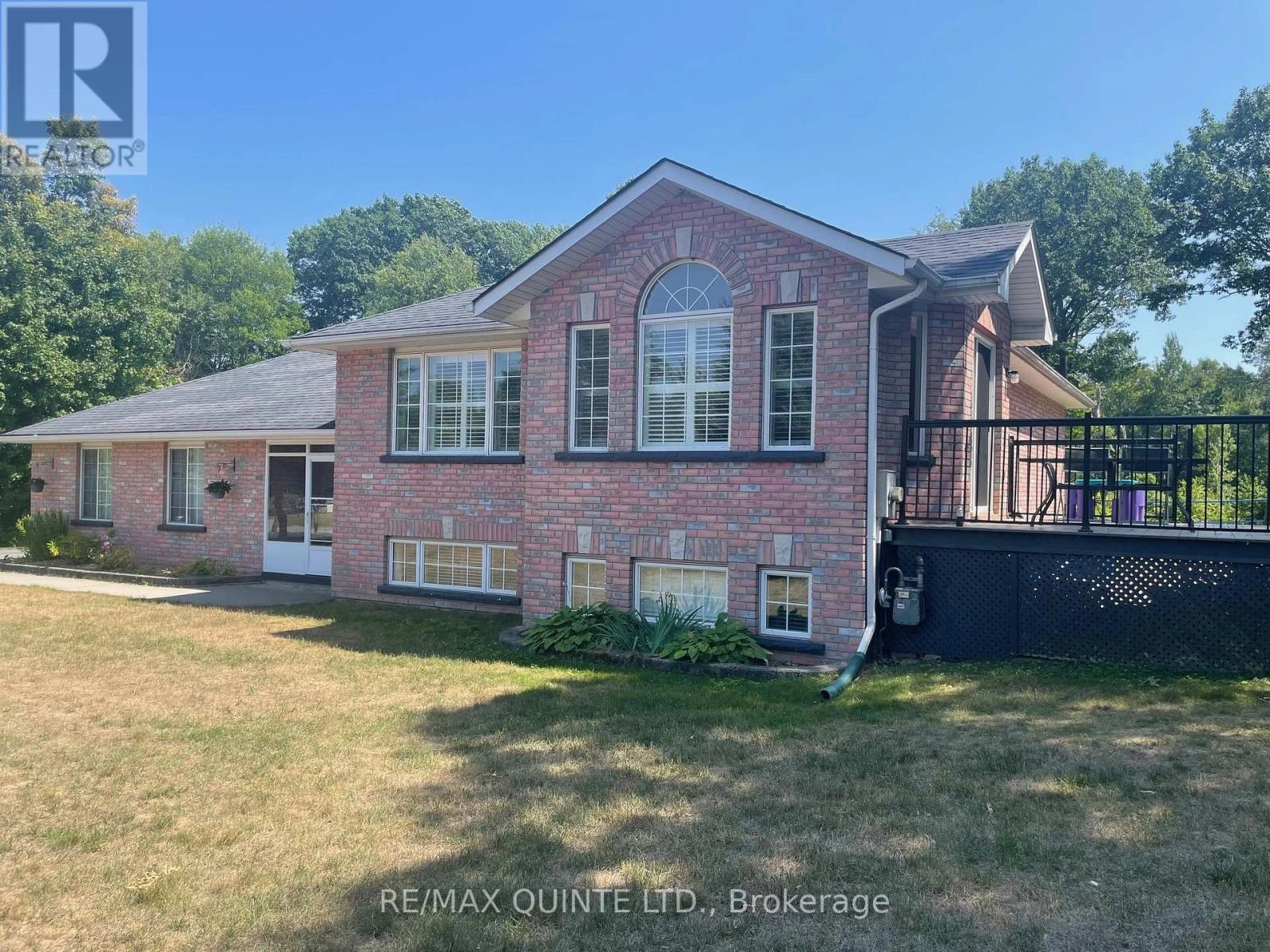 65 Glenburnie Drive, Quinte West, Ontario  K8V 5P4 - Photo 3 - X12313619