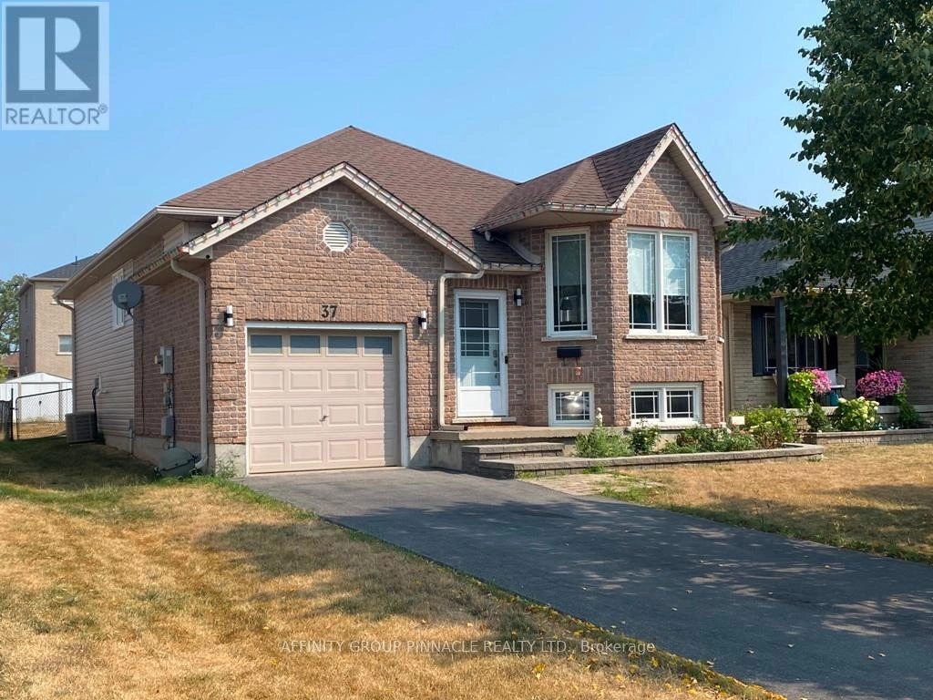 37 Springdale Drive, Kawartha Lakes, Ontario  K9V 4R1 - Photo 1 - X12338837