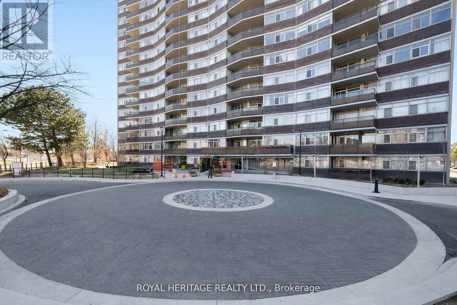 1207 - 3151 Bridletowne Circle, Toronto, Ontario  M1W 2T1 - Photo 3 - E12339787