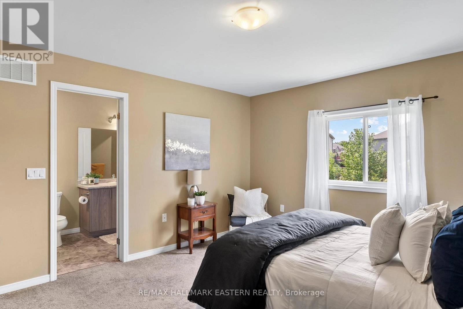 1649 Hetherington Drive, Peterborough North, Ontario K9L 0G6 - Photo 22 - X12330207