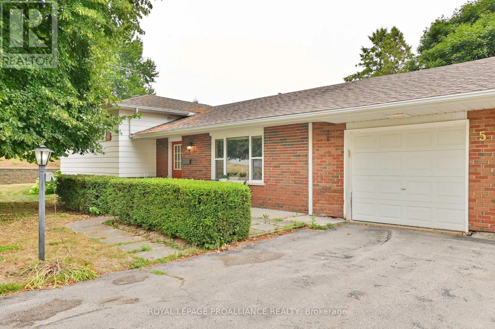 5 Orchard Crescent, Brighton, Ontario  K0K 1H0 - Photo 3 - X12340477