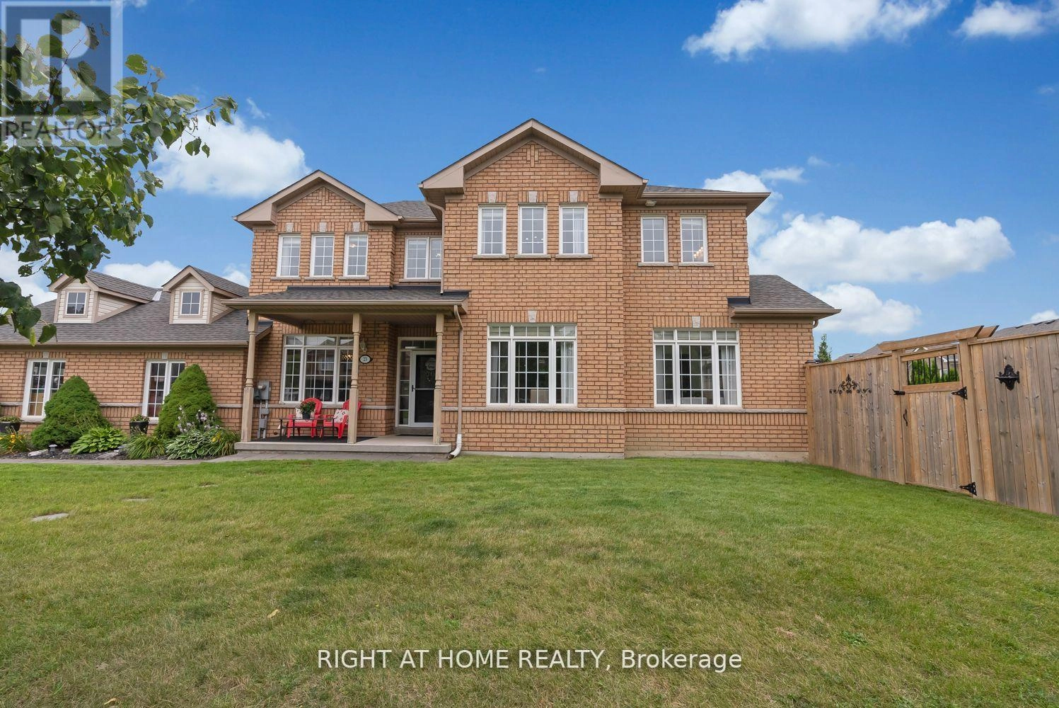 23 Don Morris Court, Clarington, Ontario  L1C 5P7 - Photo 2 - E12340681
