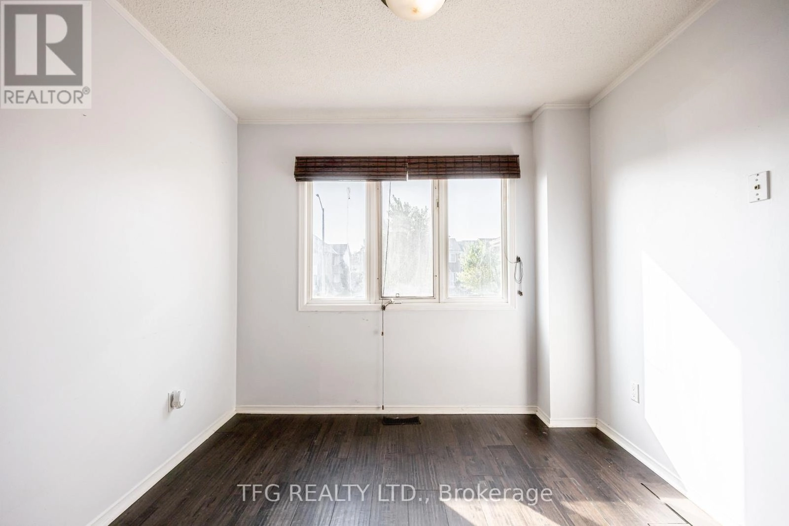 1475 Major Oaks Road, Pickering, Ontario L1X 2N6 - Photo 5 - E12341976