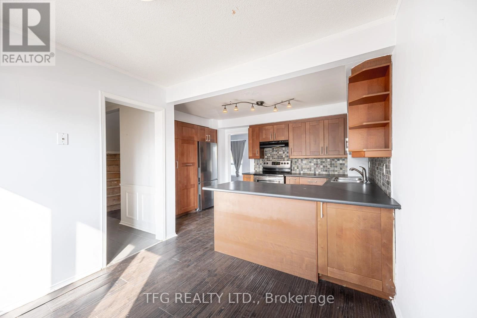 1475 Major Oaks Road, Pickering, Ontario L1X 2N6 - Photo 6 - E12341976