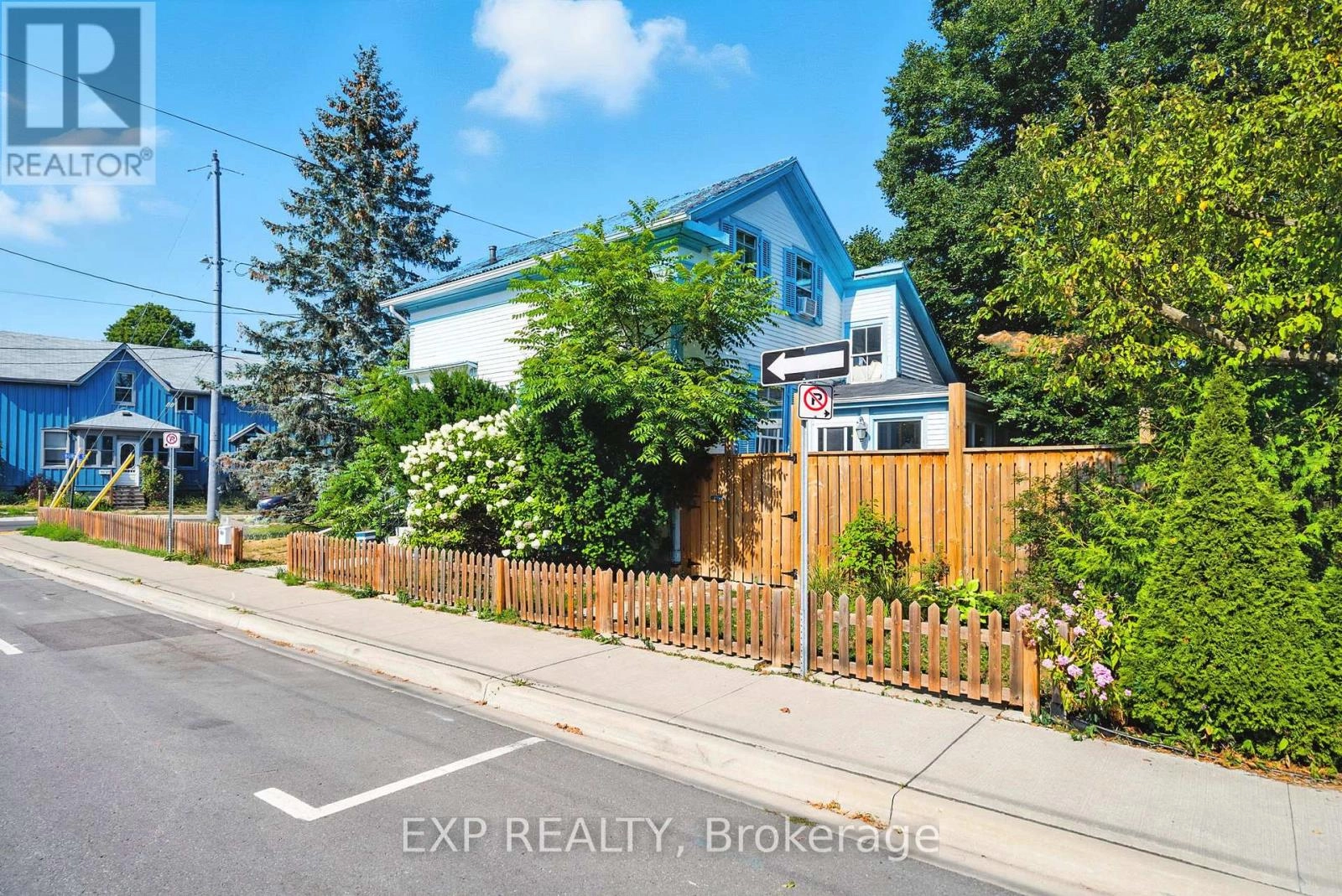 258 Mathew Street, Cobourg, Ontario  K9A 3E5 - Photo 3 - X12342032