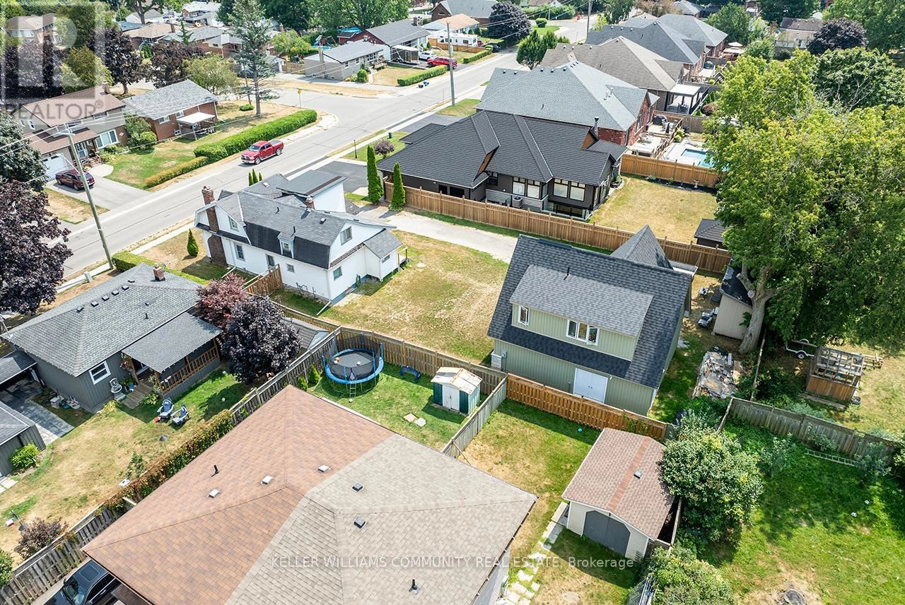 132 High Street, Clarington, Ontario  L1C 3B7 - Photo 3 - E12342350