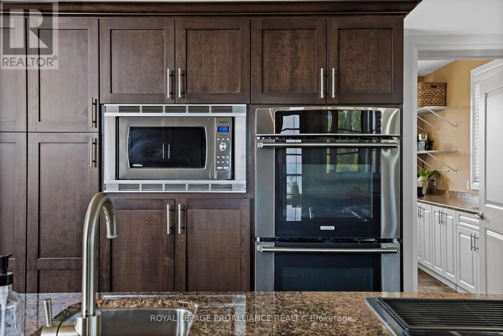 263 Lakeshore Road, Brighton, Ontario K0K 1H0 - Photo 19 - X12342938