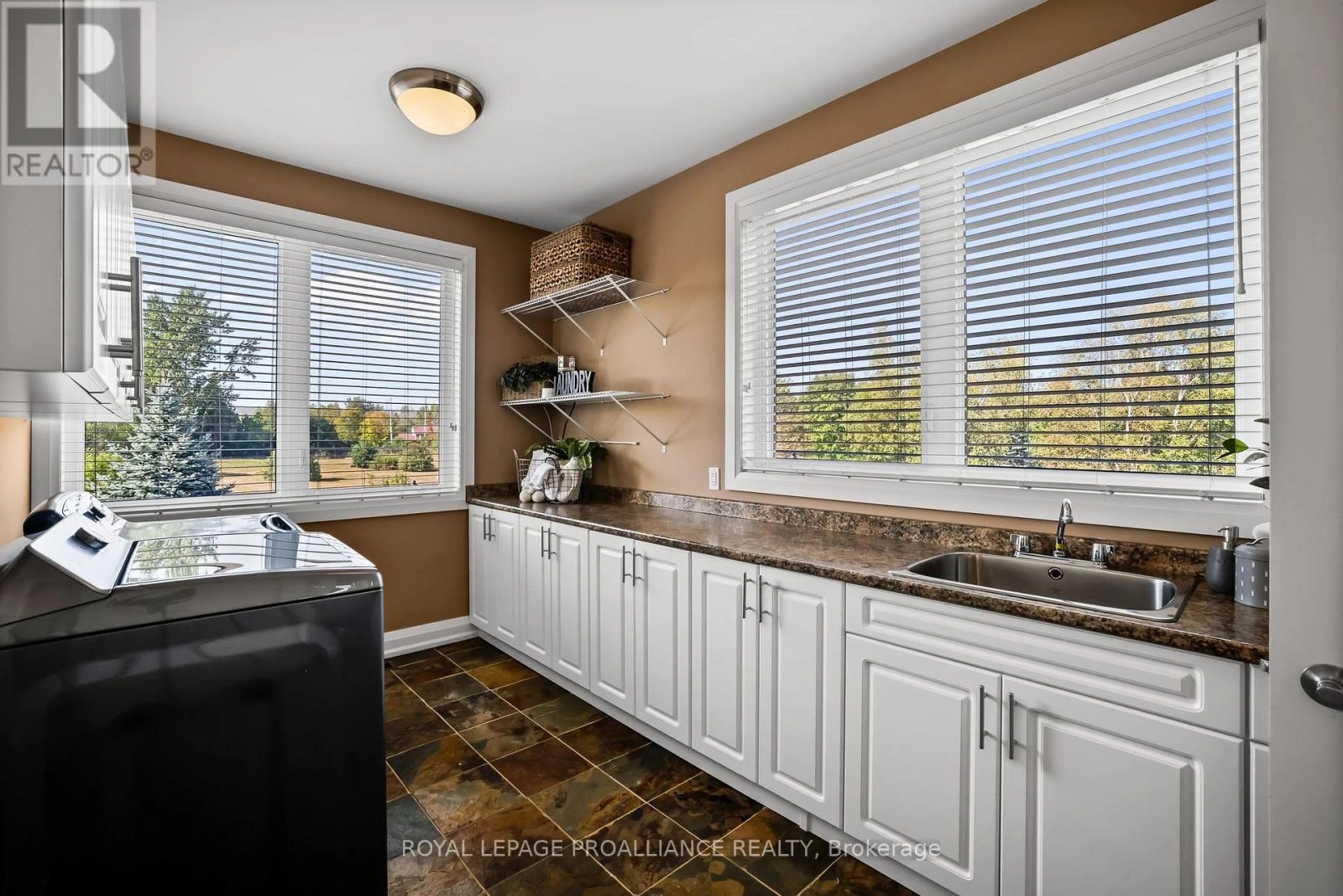 263 Lakeshore Road, Brighton, Ontario K0K 1H0 - Photo 20 - X12342938