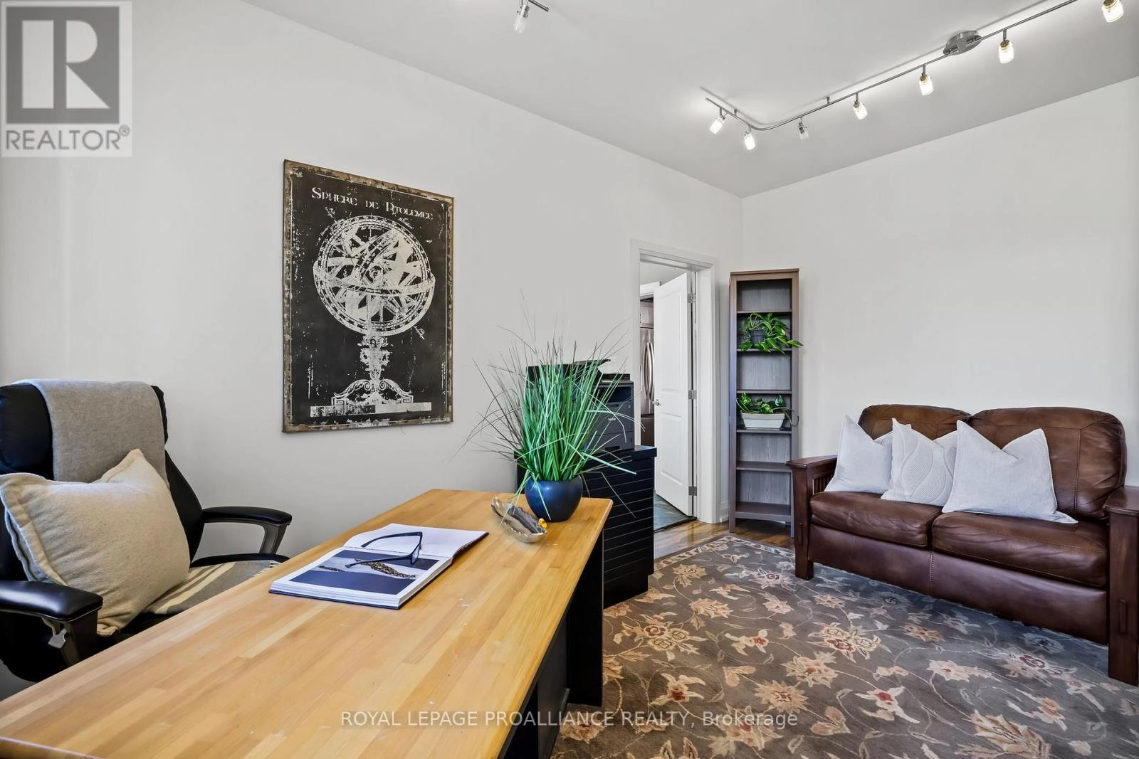 263 Lakeshore Road, Brighton, Ontario K0K 1H0 - Photo 21 - X12342938