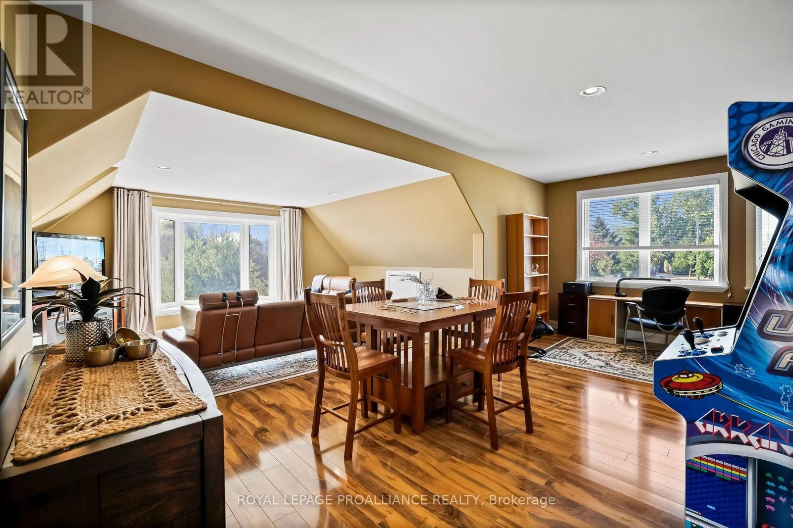 263 Lakeshore Road, Brighton, Ontario K0K 1H0 - Photo 22 - X12342938