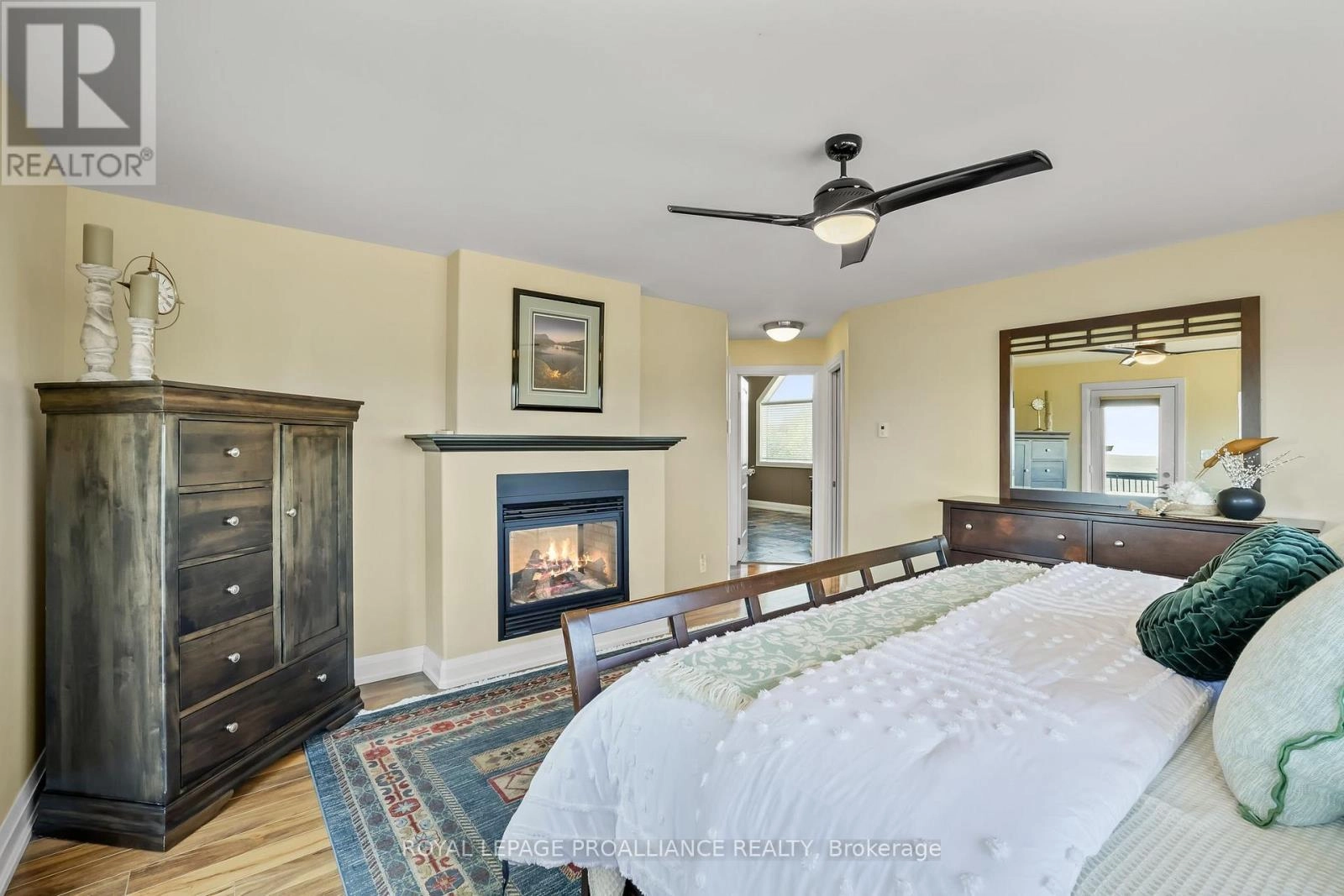 263 Lakeshore Road, Brighton, Ontario K0K 1H0 - Photo 30 - X12342938