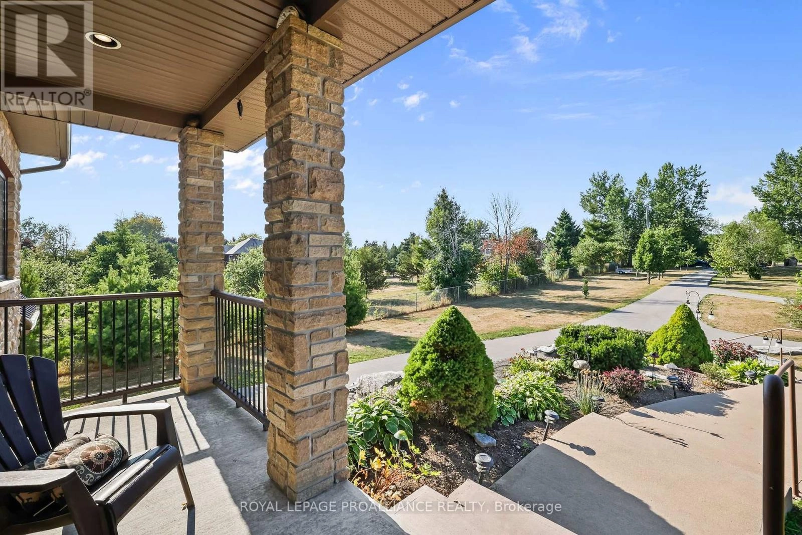 263 Lakeshore Road, Brighton, Ontario K0K 1H0 - Photo 6 - X12342938