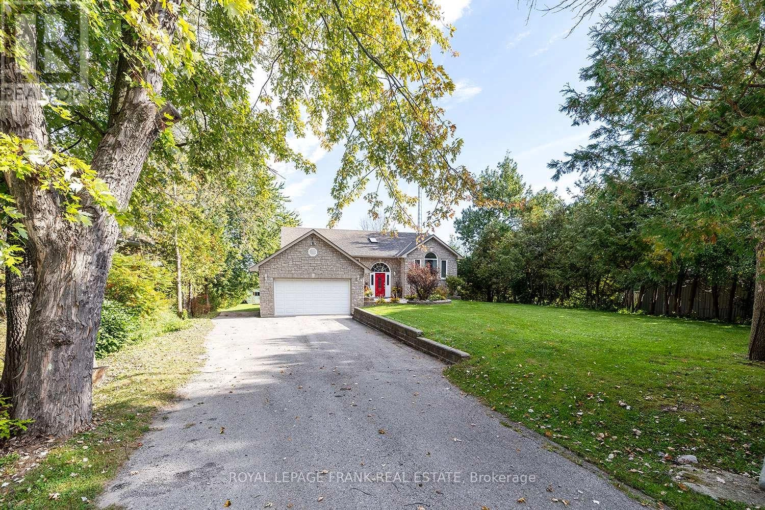 25 Shelley Drive, Kawartha Lakes, Ontario  K0M 2C0 - Photo 1 - X12241875