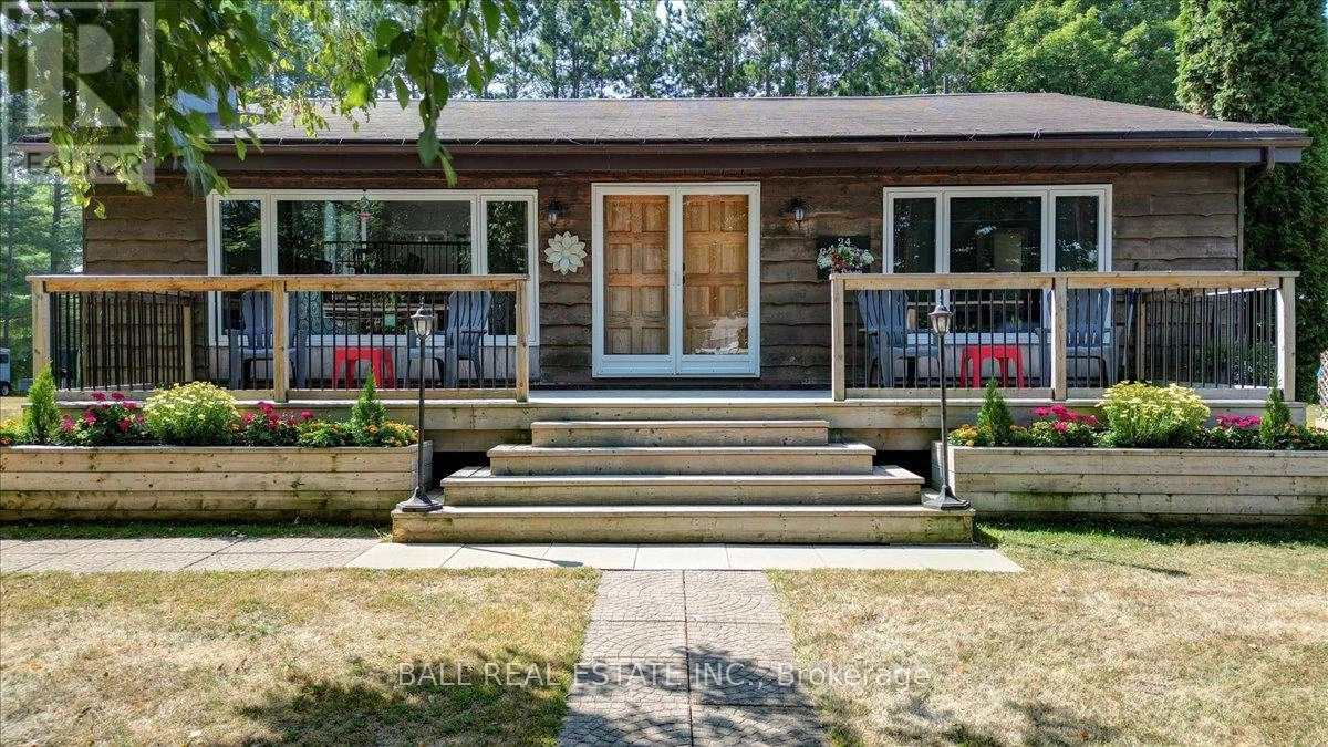 24 Gould Lane, Bancroft, Ontario  K0L 1C0 - Photo 2 - X12344151