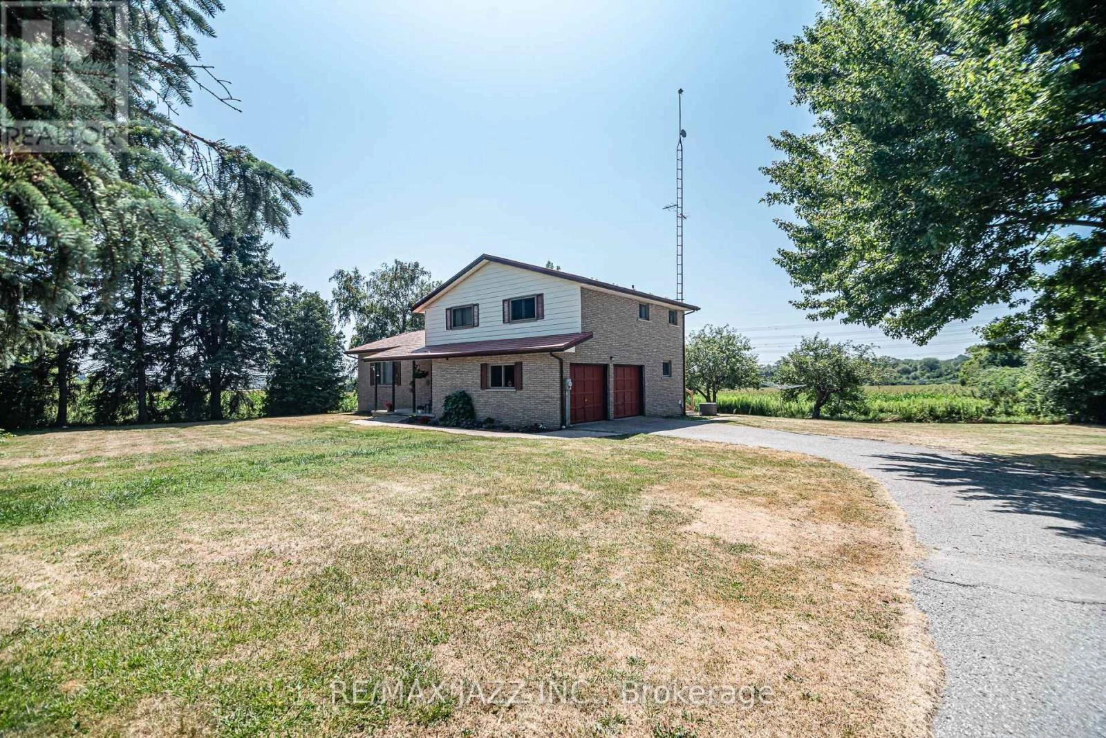 1404 Holt Road, Clarington, Ontario  L1C 3K3 - Photo 2 - E12344254