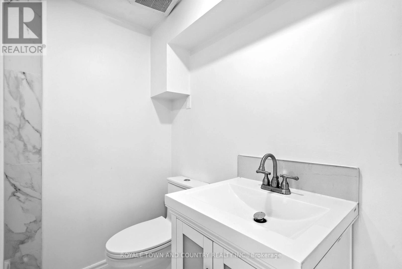 1 - 88 Mary Street W, Kawartha Lakes, Ontario K9V 5G3 - Photo 26 - X12340411