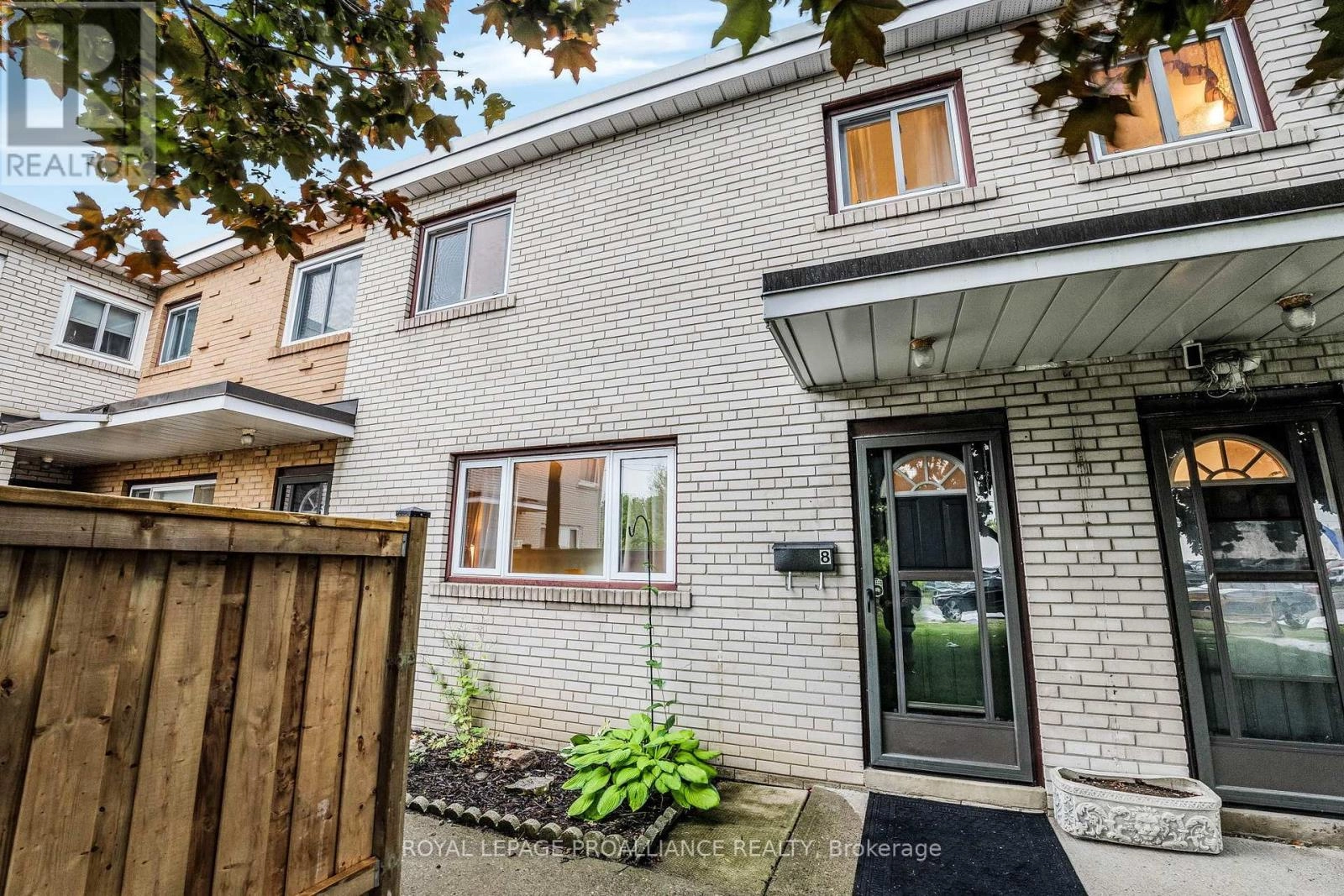 8 - 137 Furnace Street, Cobourg, Ontario  K9A 2E5 - Photo 1 - X12344335