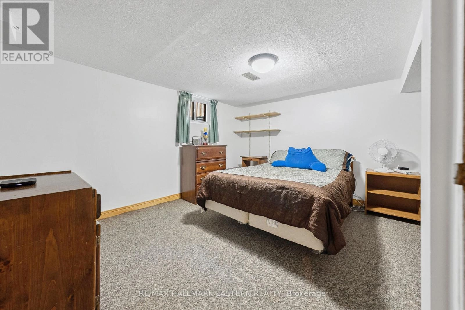 604 Garside Drive, Peterborough East, Ontario K9H 7C7 - Photo 17 - X12344443