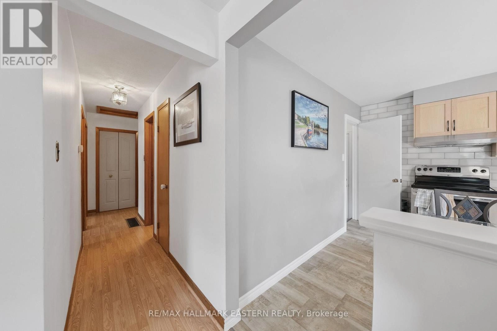 604 Garside Drive, Peterborough East, Ontario K9H 7C7 - Photo 8 - X12344443