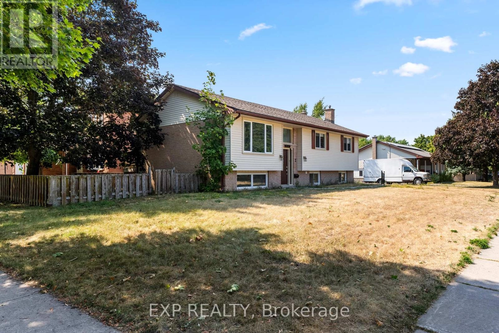2 Alnet Drive, Belleville, Ontario  K8P 4V8 - Photo 3 - X12342369