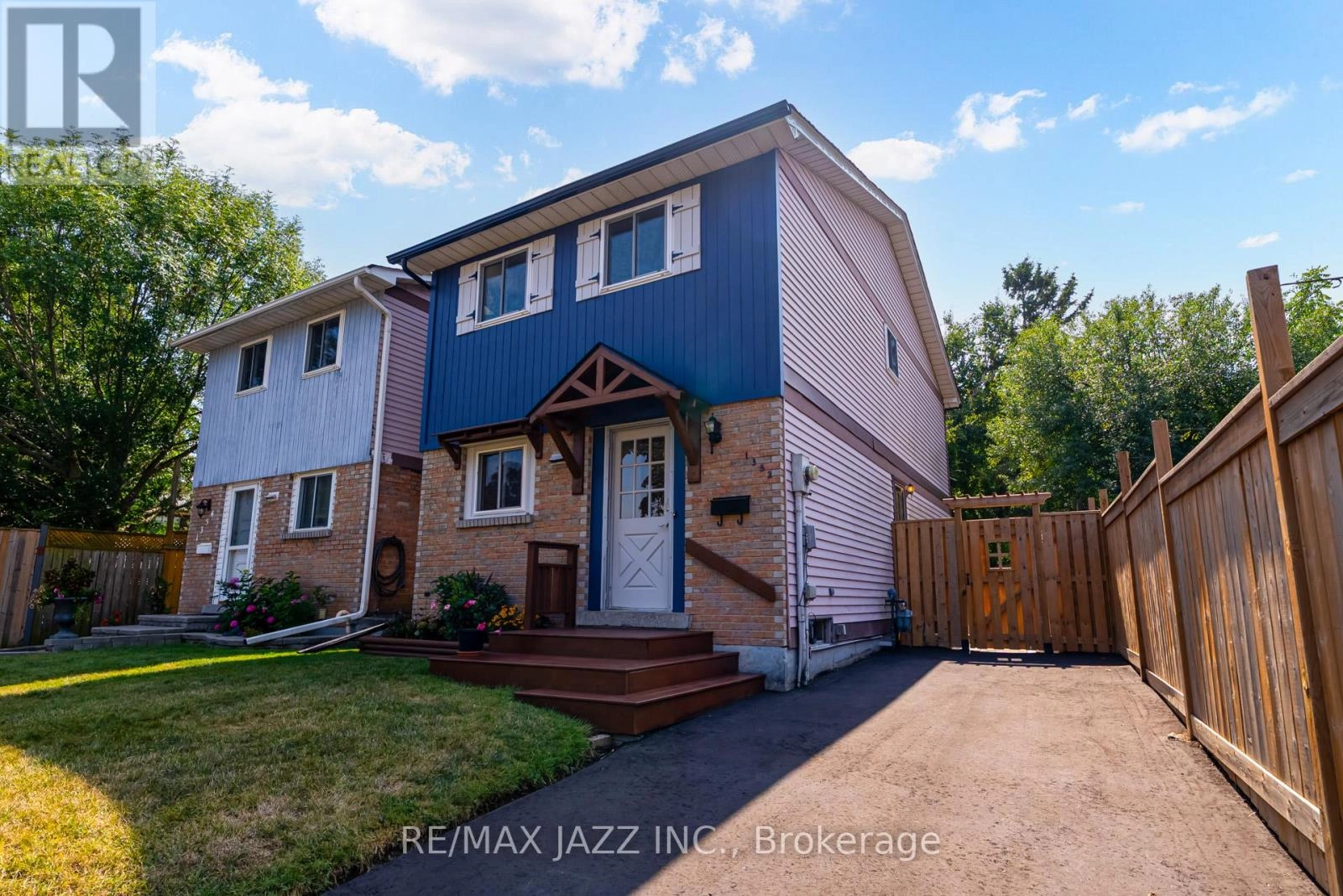 1352 Wecker Drive, Oshawa, Ontario  L1J 6M9 - Photo 1 - E12346123