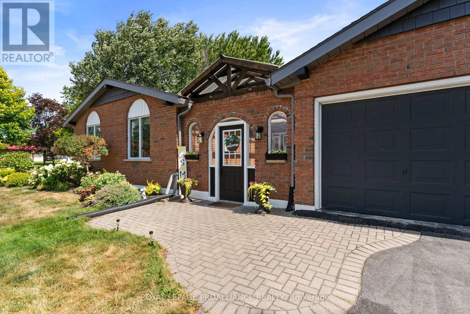 240 River Road, Belleville, Ontario  K0K 1V0 - Photo 3 - X12346428