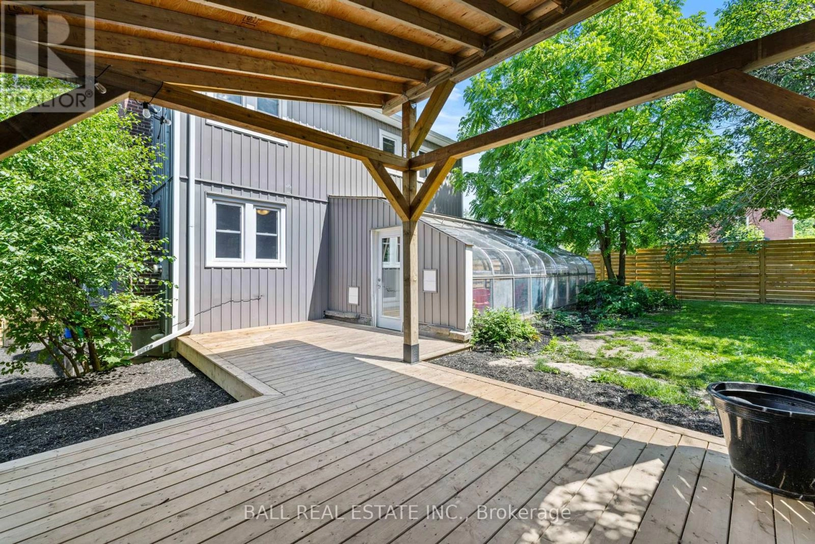 10 Anne Street, Peterborough Central, Ontario  K9J 4S5 - Photo 3 - X12347299