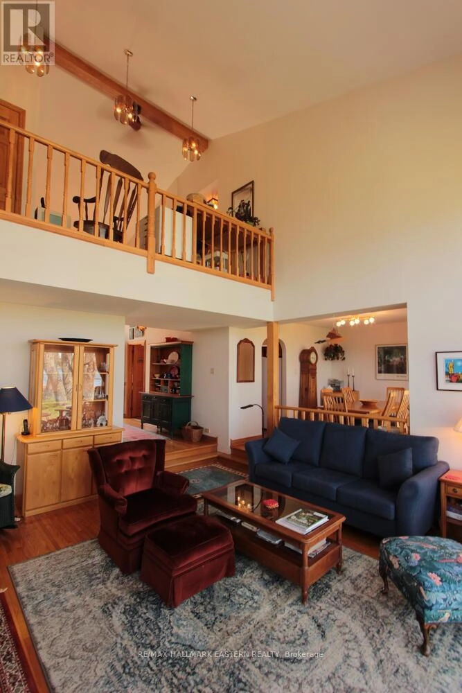 572 Round Lake Road, Havelock-Belmont-Methuen, Ontario K0L 1Z0 - Photo 18 - X12347500