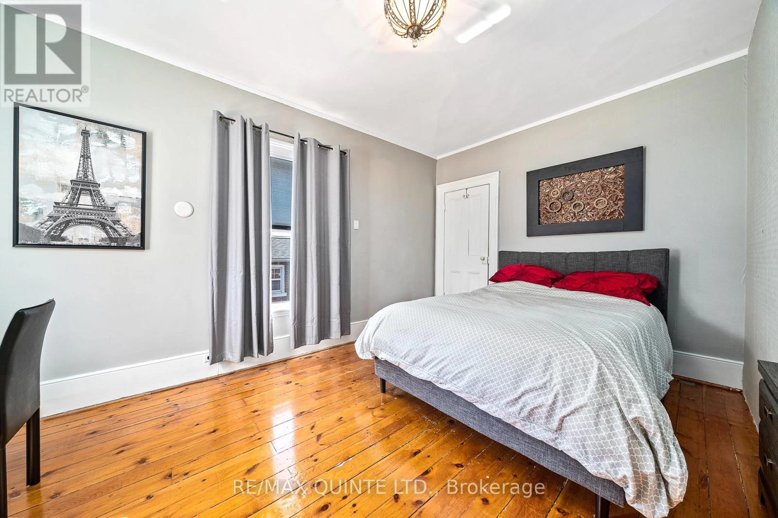 156 Bridge Street E, Belleville, Ontario  K8N 1M9 - Photo 13 - X12347807