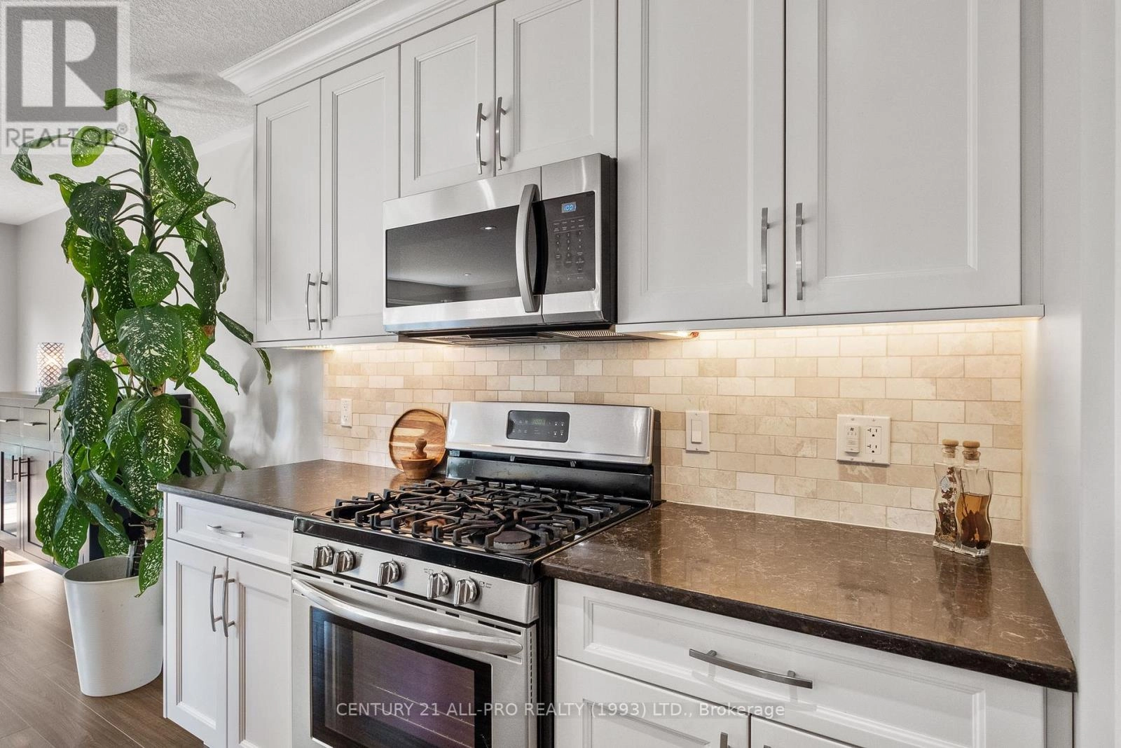 76 Royal Gala Drive, Brighton, Ontario K0K 1H0 - Photo 14 - X12348897