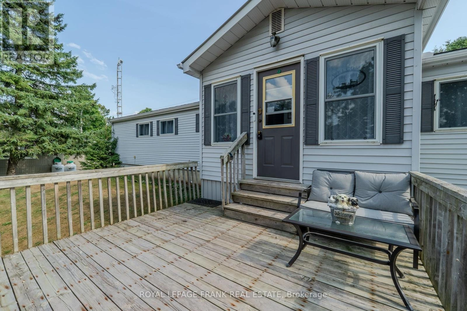 10 Fenelon Way, Kawartha Lakes, Ontario  K9V 0H5 - Photo 3 - X12349577