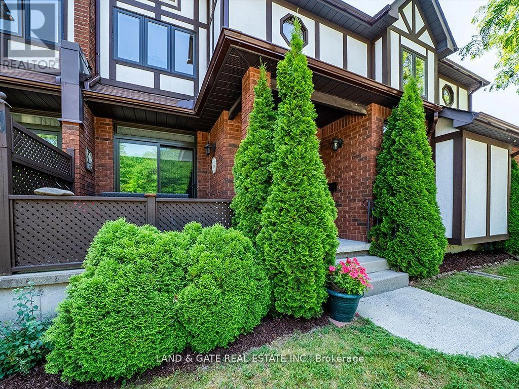 502 - 245 Elgin Street, Cobourg, Ontario  K9A 5M1 - Photo 1 - X12349631