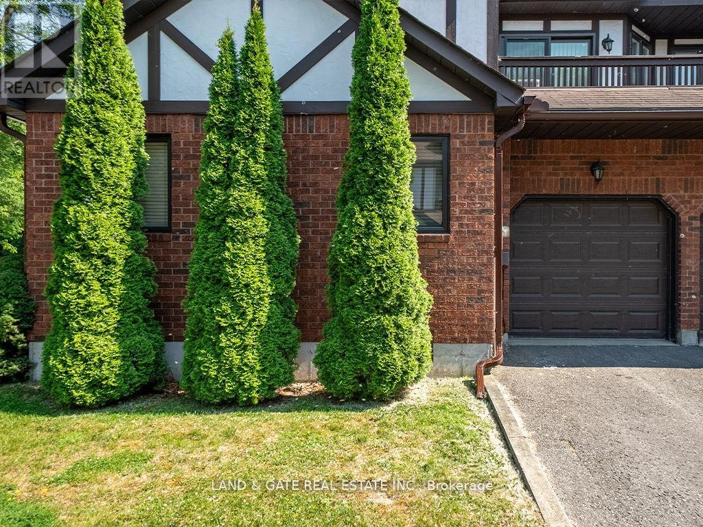 502 - 245 Elgin Street, Cobourg, Ontario  K9A 5M1 - Photo 2 - X12349631