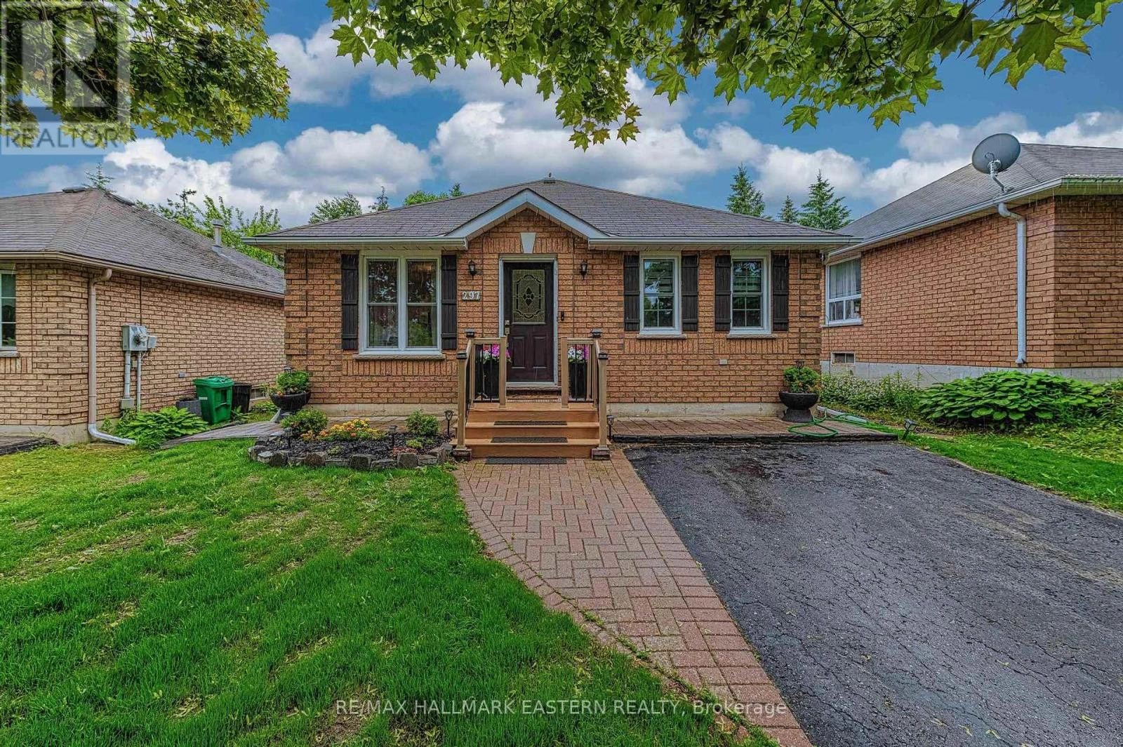 297 Towerhill Road, Peterborough North, Ontario  K9H 7N1 - Photo 1 - X12349793