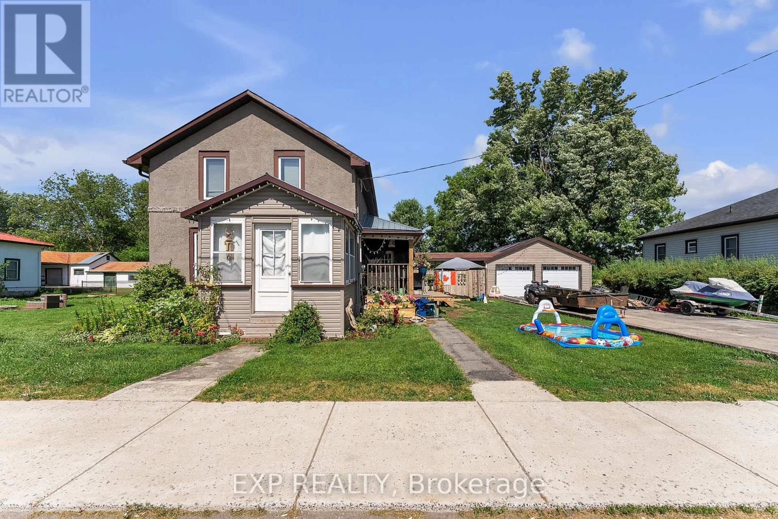 113 Pleasant Drive, Greater Napanee, Ontario  K0K 2Z0 - Photo 2 - X12245415