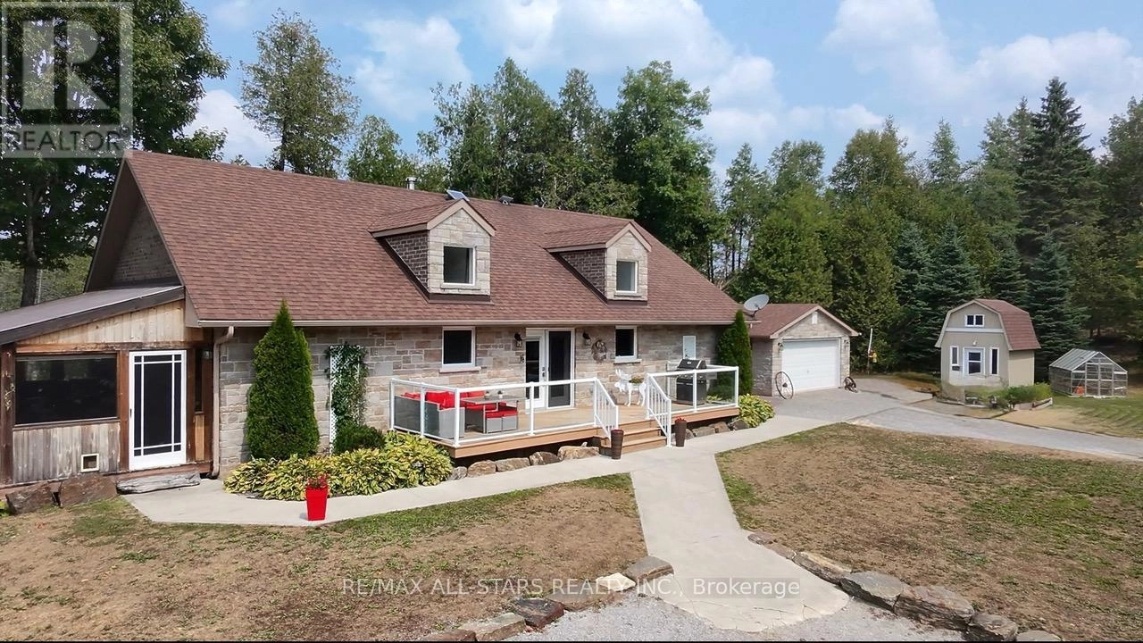 728 Galway Road, Trent Lakes, Ontario  K0M 2A0 - Photo 3 - X12349968