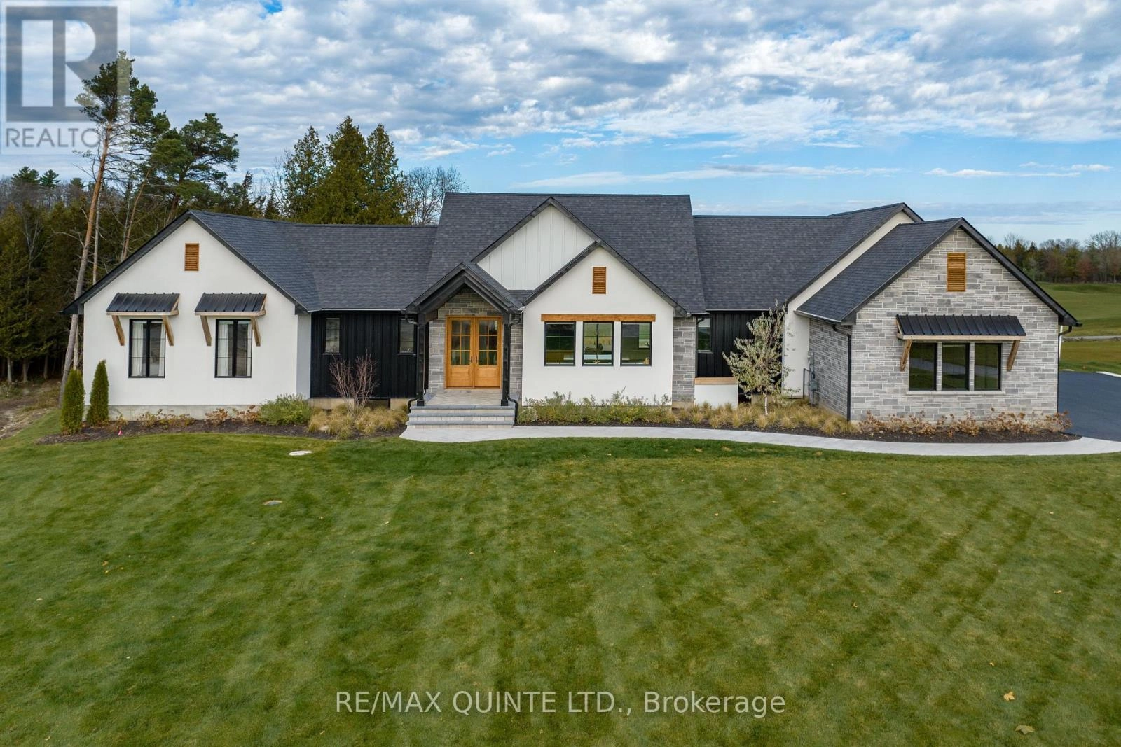 16 - 665 HARMONY ROAD, Belleville, Ontario