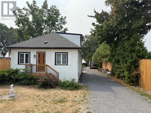 550 Old Highway 2, Quinte West, Ontario  K8V 5P5 - Photo 1 - X12332375