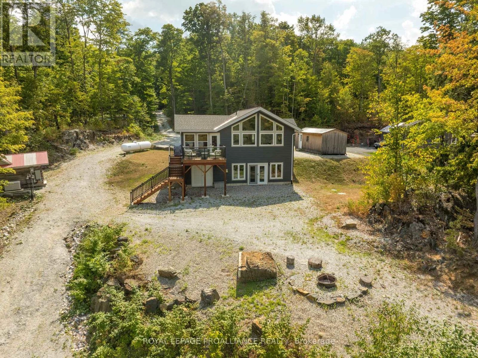 1053c Granite Terrace Lane, Frontenac, Ontario  K0H 2J0 - Photo 2 - X12350623