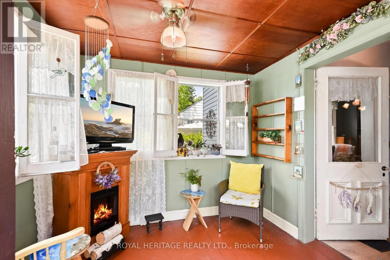 115 Elgin Street, Clarington, Ontario  L1C 3E6 - Photo 2 - E12350666