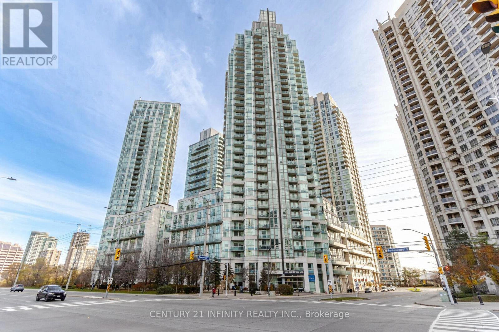 Ph1 - 3939 Duke Of York Boulevard, Mississauga, Ontario  L5B 4N2 - Photo 2 - W12350835