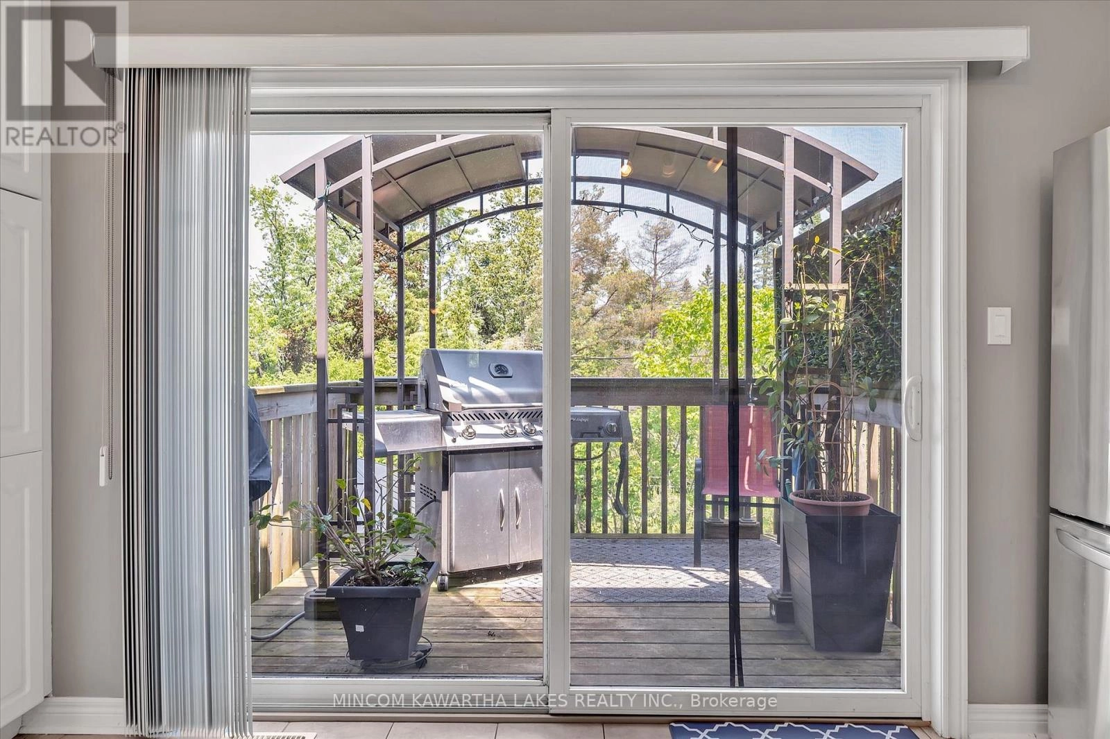 2 Peace Crescent, Peterborough North, Ontario K9H 0C1 - Photo 18 - X12350983