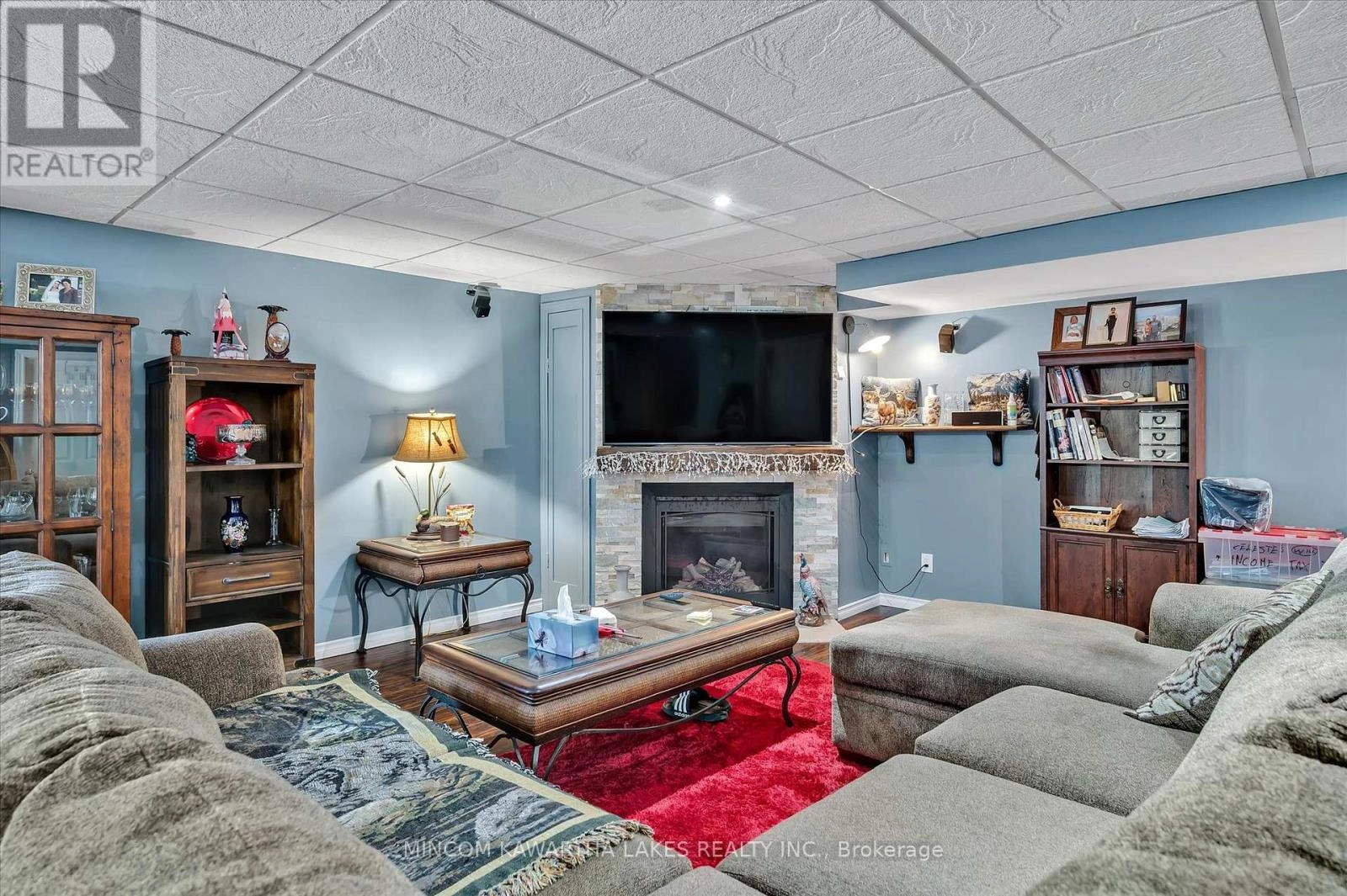 2 Peace Crescent, Peterborough North, Ontario K9H 0C1 - Photo 29 - X12350983