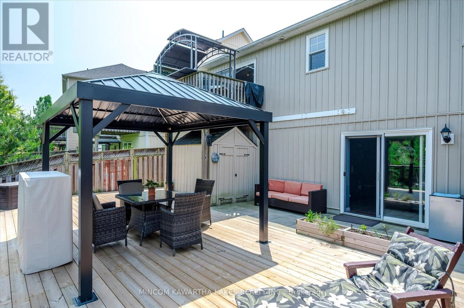 2 Peace Crescent, Peterborough North, Ontario K9H 0C1 - Photo 40 - X12350983