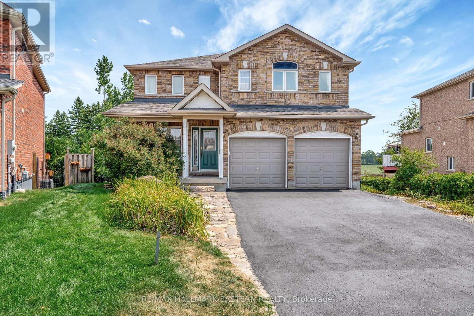 67 Sweetnam Drive, Kawartha Lakes, Ontario  K9V 0A7 - Photo 2 - X12351650