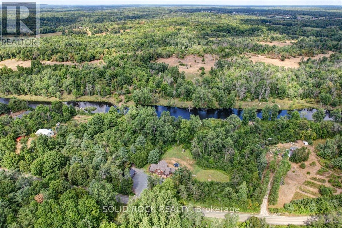 564 Bosley Road, Tweed, Ontario K0K 2K0 - Photo 34 - X12351710