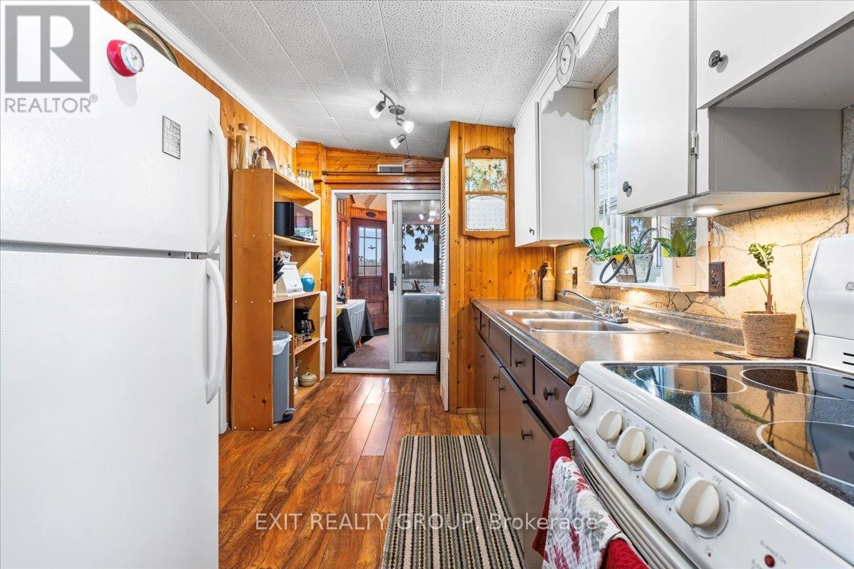 82 Canal Road, Trent Hills, Ontario K0L 1L0 - Photo 7 - X12352313