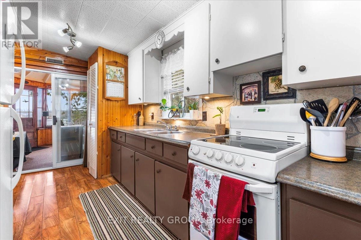 82 Canal Road, Trent Hills, Ontario K0L 1L0 - Photo 8 - X12352313