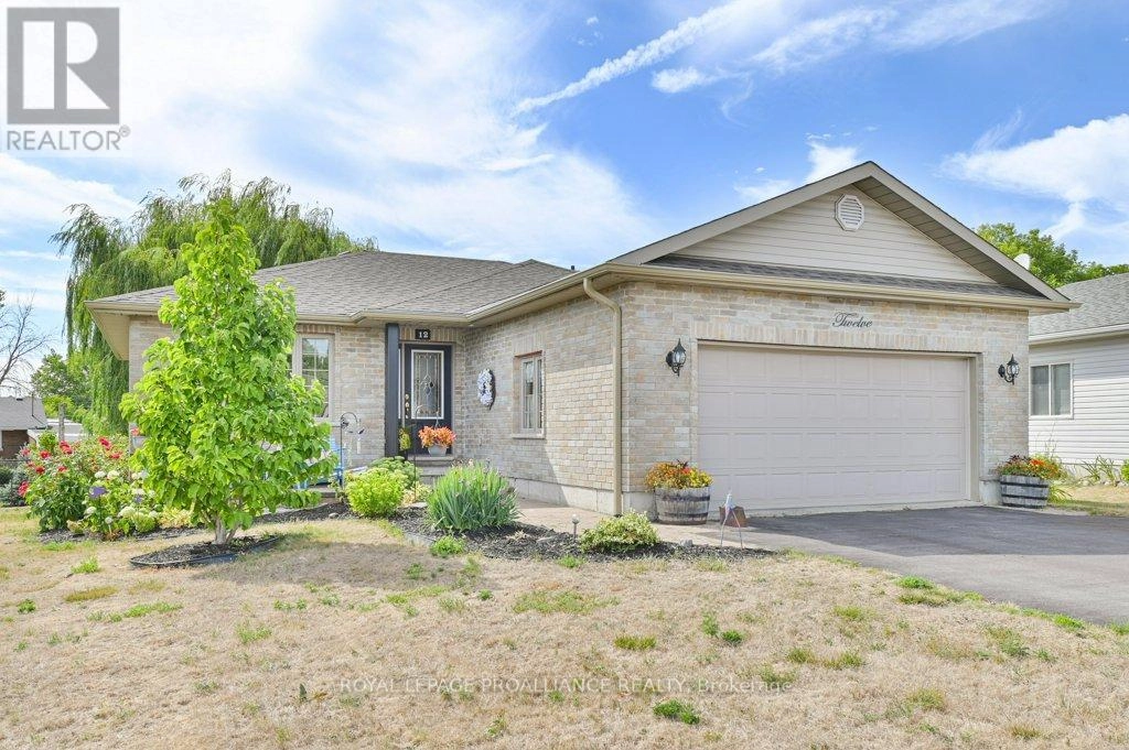 12 Stonegate Crescent, Quinte West, Ontario  K0K 2C0 - Photo 1 - X12352412
