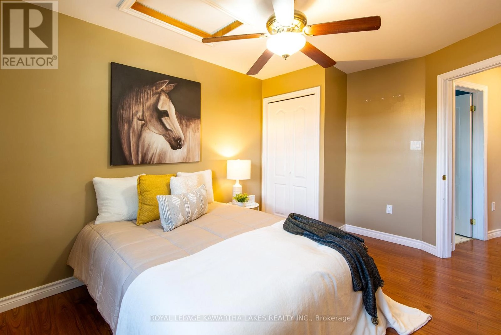 91 Glenelg Street W, Kawartha Lakes, Ontario K9V 2V8 - Photo 15 - X12352452